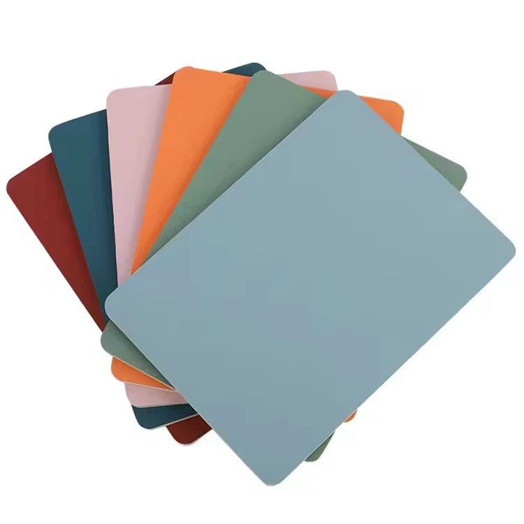 Hudfyldningstype Anti-kollisionsvægplade